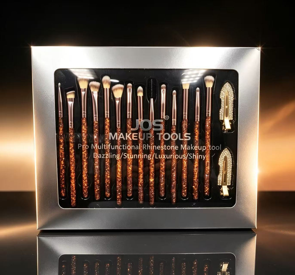 Set de Brochas de Maquillaje con Brillo y Estuche Plateado 725-33